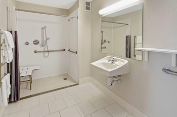 Room, 2 Double Beds, Mobility Accessible, Non Smoking (Mobility, Roll-in Shower)
