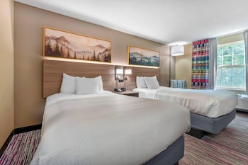 Standard Room, 2 Double Beds, Non Smoking