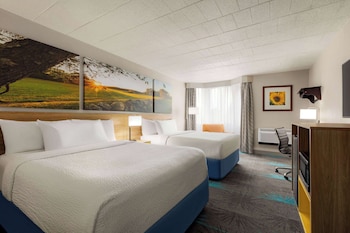 Business Room, 2 Queen Beds, Non Smoking