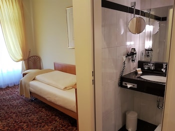 Economy Single Room, 1 Twin Bed