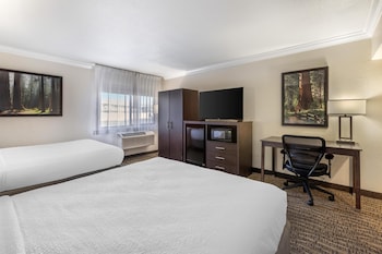 Standard Room, 2 Queen Beds, Accessible, Non Smoking