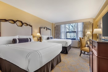 Traditional Room, 2 Queen Beds