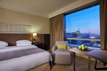 Club Room, 1 King Bed