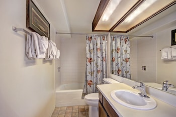 Condo, 1 Bedroom