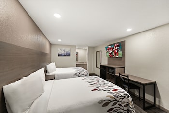 Deluxe Room, 2 Double Beds, Non Smoking