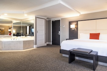 Junior Suite, 1 King Bed