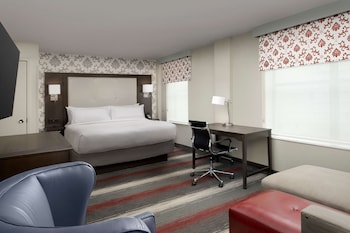 Deluxe Room, 1 King Bed