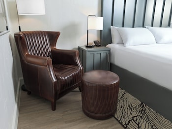 Executive Room, 1 King Bed