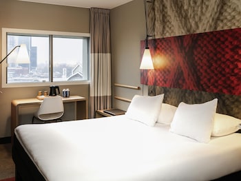 Room, 1 Double Bed, River View