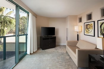 Suite, Two Queen Beds, Accessible