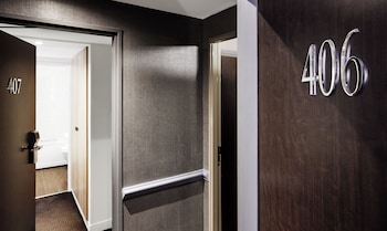 Deluxe Room (Family)