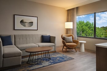Suite (2 Queen Beds)