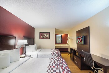 Deluxe Room, 2 Double Beds (Smoke Free)
