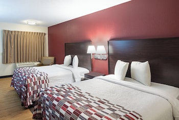 Deluxe Room, 2 Double Beds (Smoke Free)