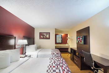 Deluxe Room, 2 Double Beds (Smoke Free)
