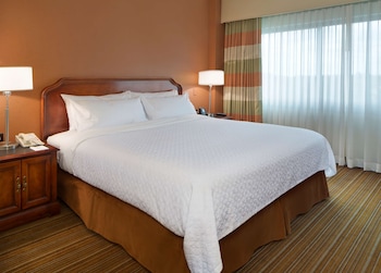 Suite, 1 King Bed, Non Smoking