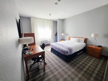 Room, 1 Queen Bed, Accessible, Non Smoking (Mobility, Roll-in Shower)