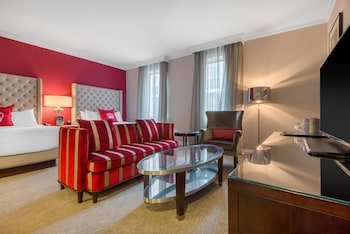 Deluxe Room, 2 Queen Beds