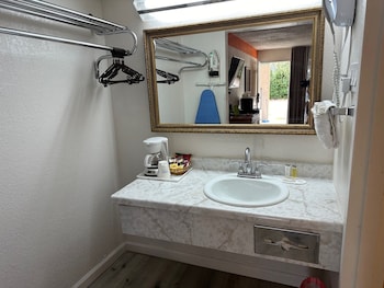 Room, 2 Double Beds, Non Smoking