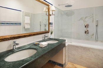 Seaview Junior Suite with Terrace