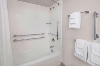 Room, 1 King Bed, Accessible, Non Smoking