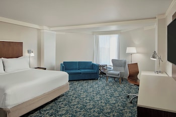Deluxe Room, 1 King Bed with Sofa bed