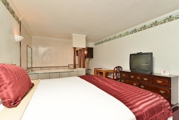 Room, 1 King Bed, Non Smoking