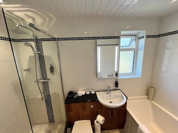 Suite, 1 King Bed, Non Smoking