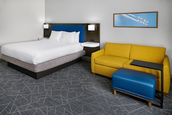 Room, 1 King Bed with Sofa bed, Accessible, Microwave (Hearing)