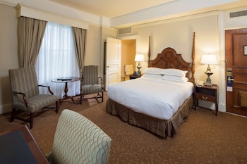 Standard Room, 1 Queen Bed, Non Smoking