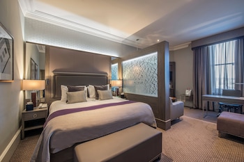 Junior Suite, 1 King Bed