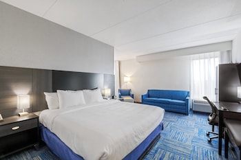 Deluxe Room, 1 King Bed with Sofa bed, Non Smoking
