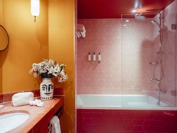 Deluxe Room, 2 Twin Beds