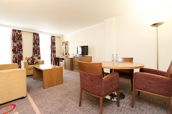 Suite, 1 King Bed