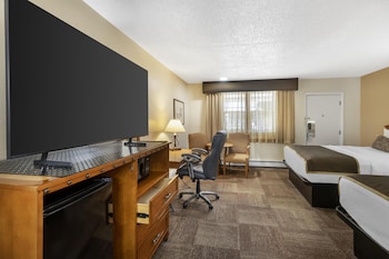 Standard Room, 2 Double Beds, Non Smoking, Refrigerator & Microwave
