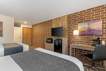 Standard Room, 2 Queen Beds, Non Smoking, Refrigerator & Microwave