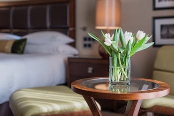 Executive Room, Courtyard View