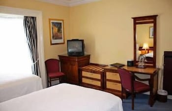 Classic Twin Room