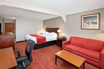 Deluxe Studio Suite, 1 King Bed, Non Smoking