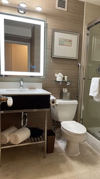 Junior Suite, 1 King Bed, Non Smoking