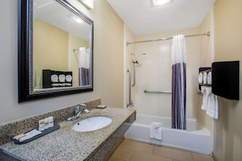 Room, 2 Queen Beds, Accessible, Non Smoking (Mobility Accessible)