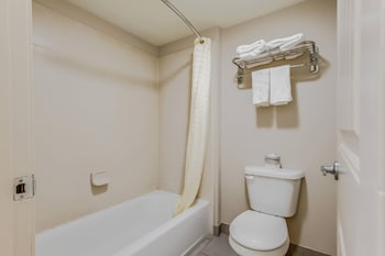 Suite, 2 Double Beds, Smoking (Upgrade)