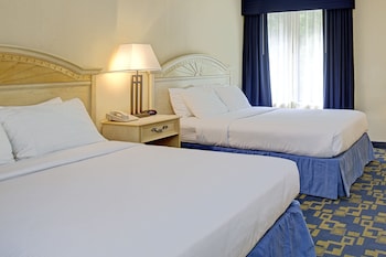 Double Room, 2 Double Beds, Smoking