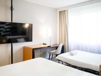 Classic Room, 1 Double Bed with Sofa bed, Garden View