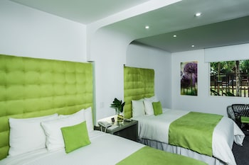 Superior Room, Multiple Beds, Balcony, Pool View