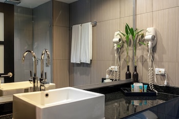 Superior Room, Multiple Beds, Balcony, Pool View