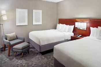 Suite, 1 Bedroom, Courtyard View (Balcony)