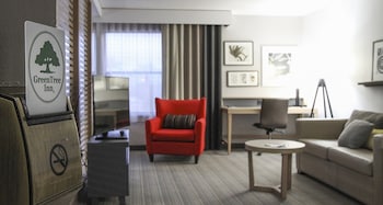 One King Suite