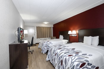 Deluxe Room, 2 Double Beds (Smoke Free)