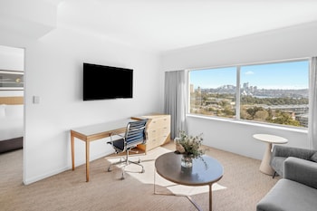 Suite, 1 King Bed, Harbor View